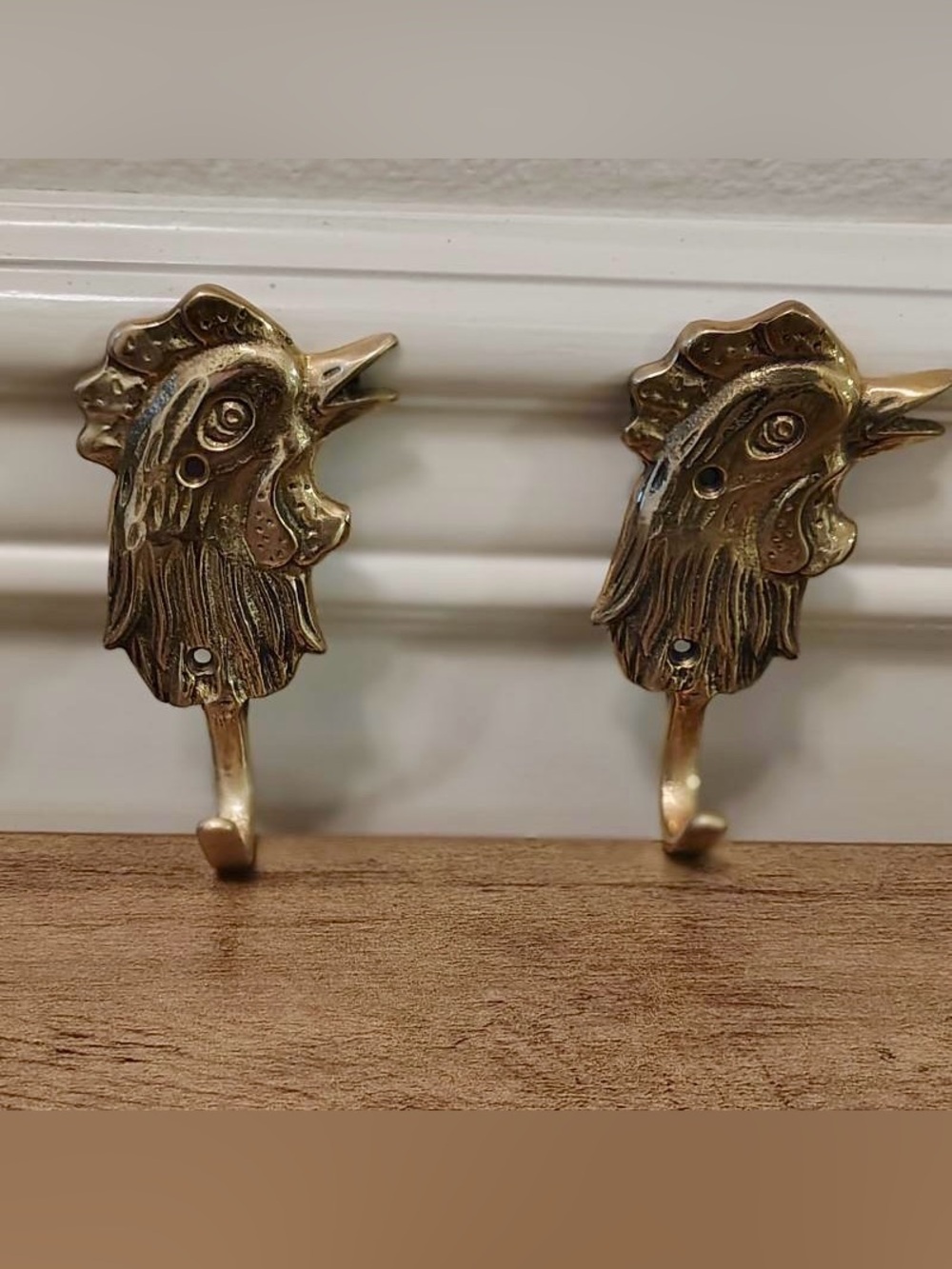 Vtg Solid Brass Rooster Hen Coat Towel Key Hooks Set Of 2 Country w/ Screws 3.5”